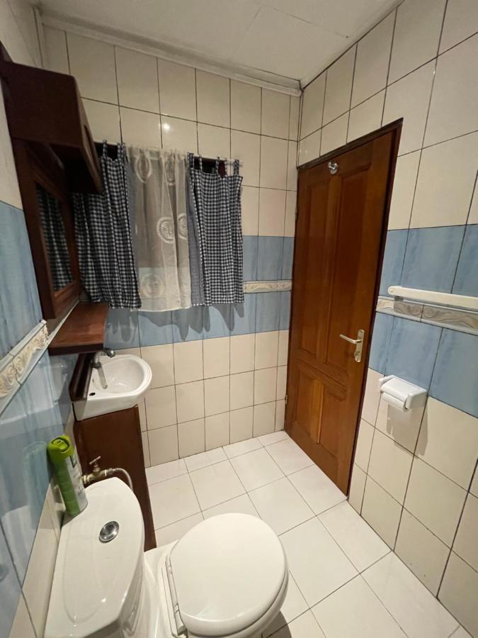 Homestay Studio Yaoundé Esterno foto
